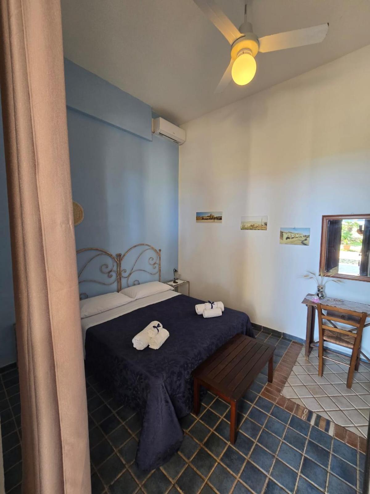 B&B Casa Cavarra Portopalo Di Capo Passero Экстерьер фото